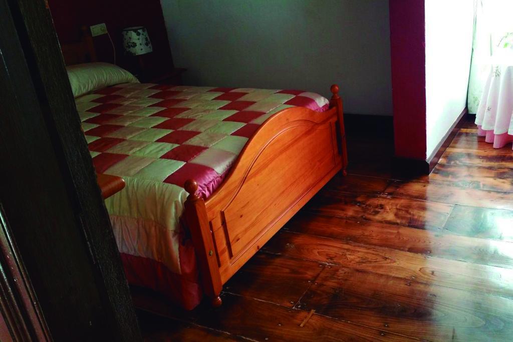 La Casona De Faedo Pension Hotel Bagian luar foto