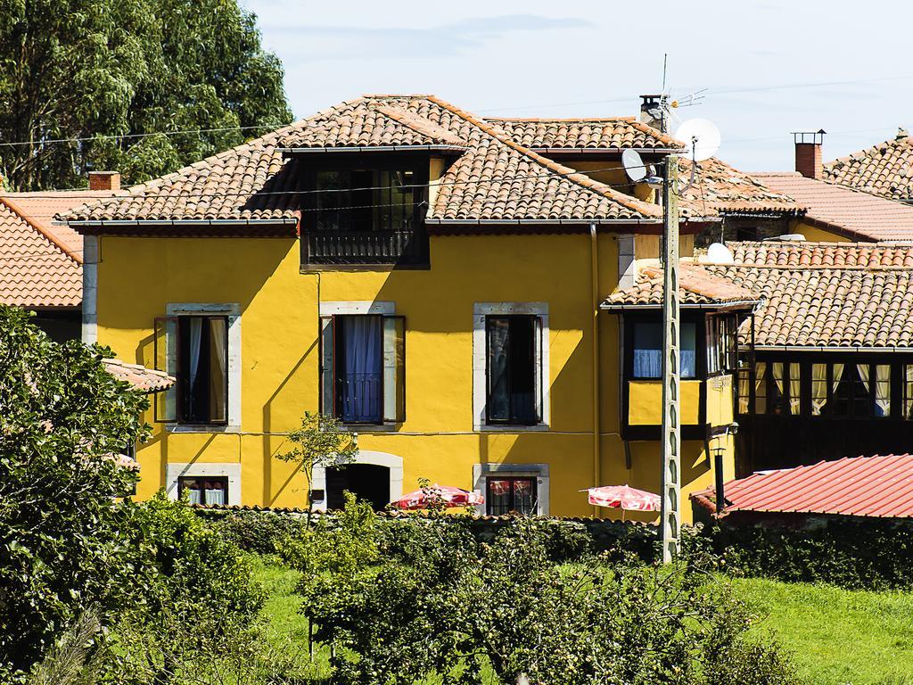 La Casona De Faedo Pension Hotel Bagian luar foto